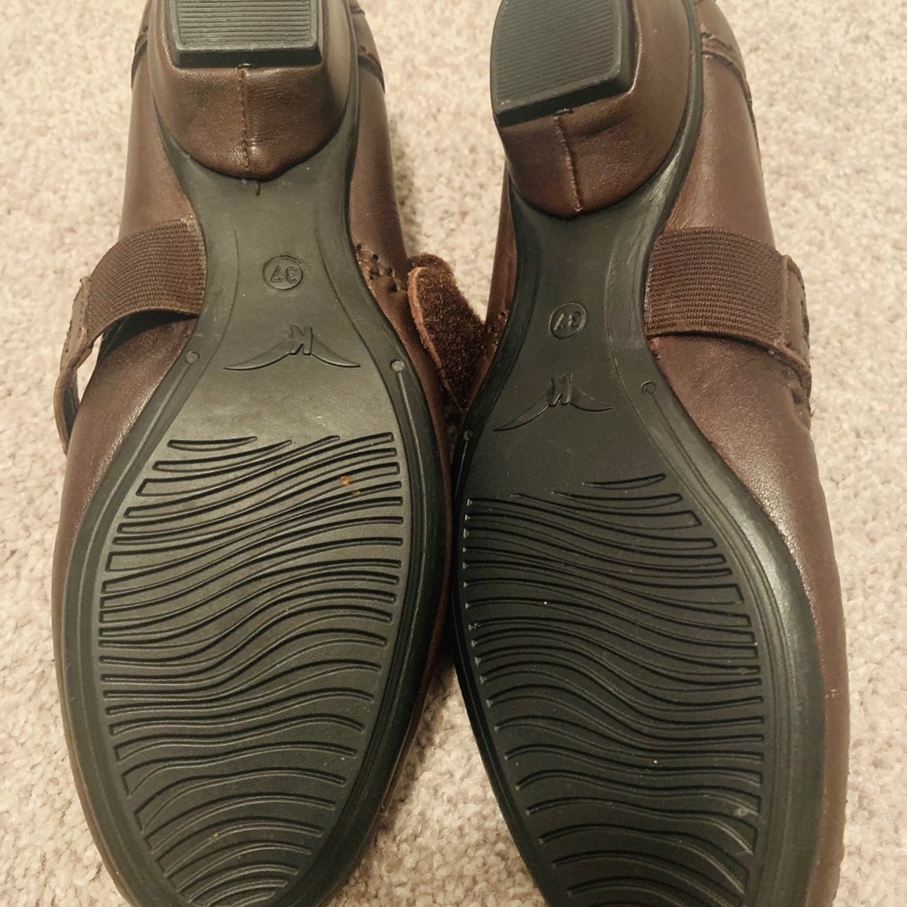 Used brown shoes - Picture 2 of 3